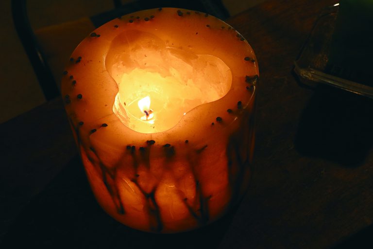 A shop bathed in soothing candlelight Slow Travel HOKKAIDO