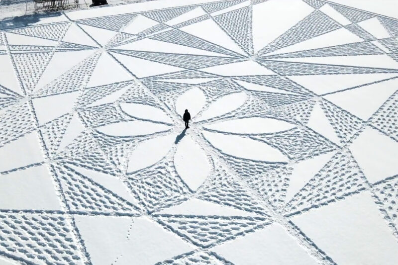 Snow Field Geometric Art Making - Slow Travel HOKKAIDO